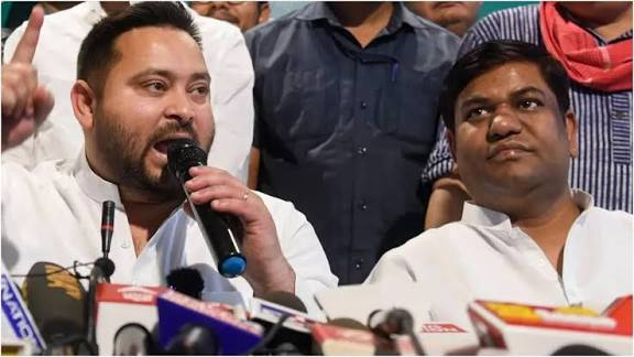 तेजस्वी यादव बने मुख्यमंत्री उम्मीदवार, महागठबंधन ने दिया पूरा समर्थन – बिहार चुनाव 2025 में नई जंग शुरू