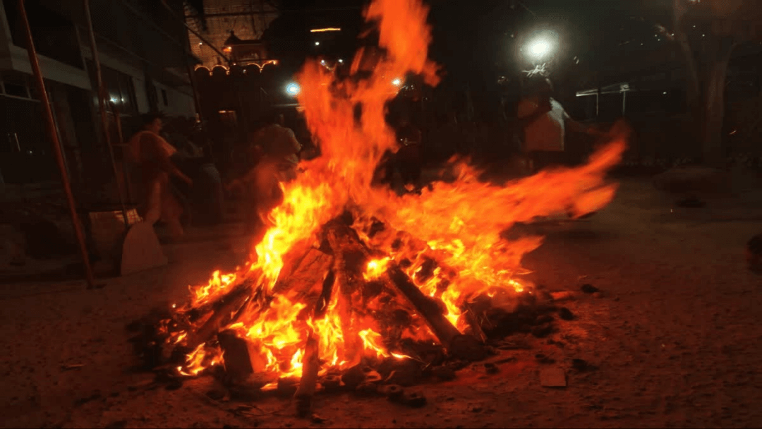 Holika Dahan Real Story Holika Dahan Real Story