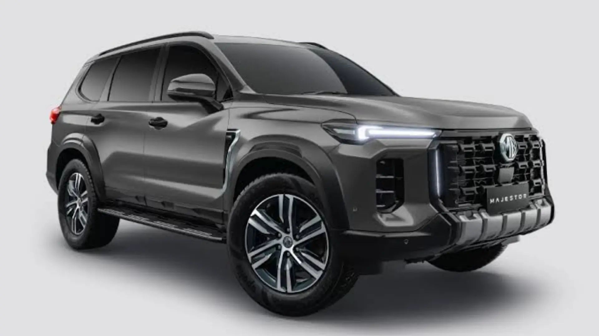 MG Majestor vs Toyota Fortuner