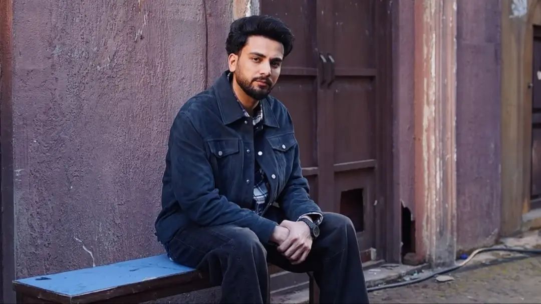 Elvish Yadav - Elvish Yadav Snake Case Truth