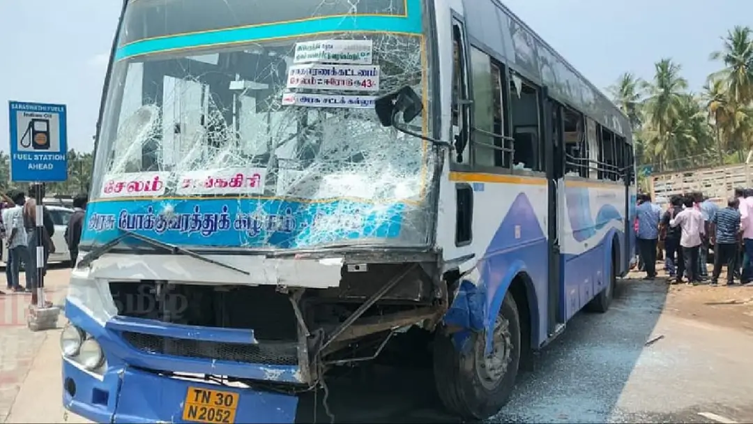 सलेम-कोयंबटूर हाईवे बस हादसा